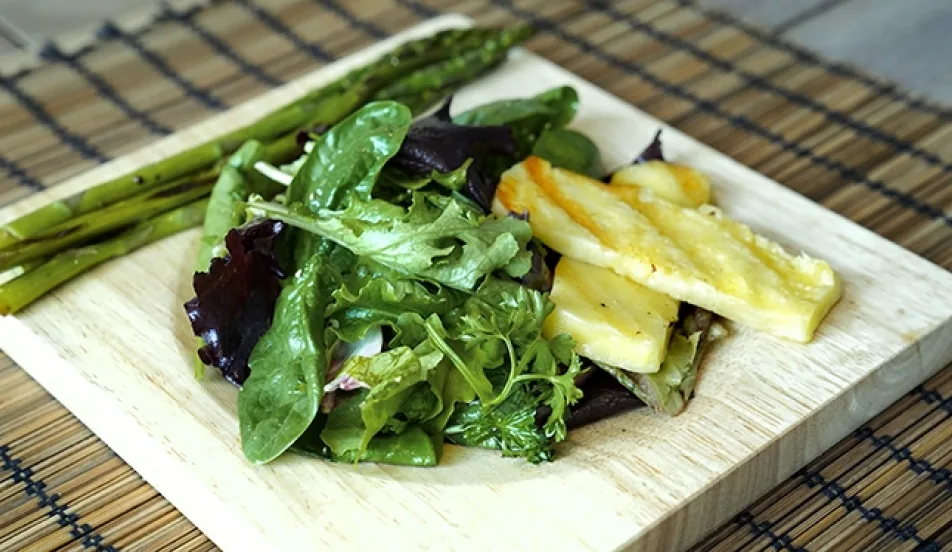 Grilled Salad with Halloumi