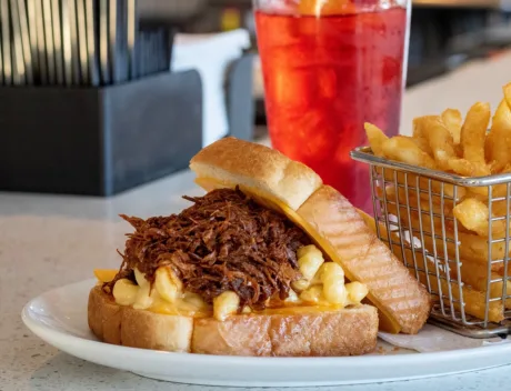 Kansas City pulled pork mac and cheese